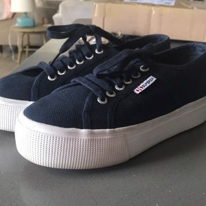 Platform Supergas